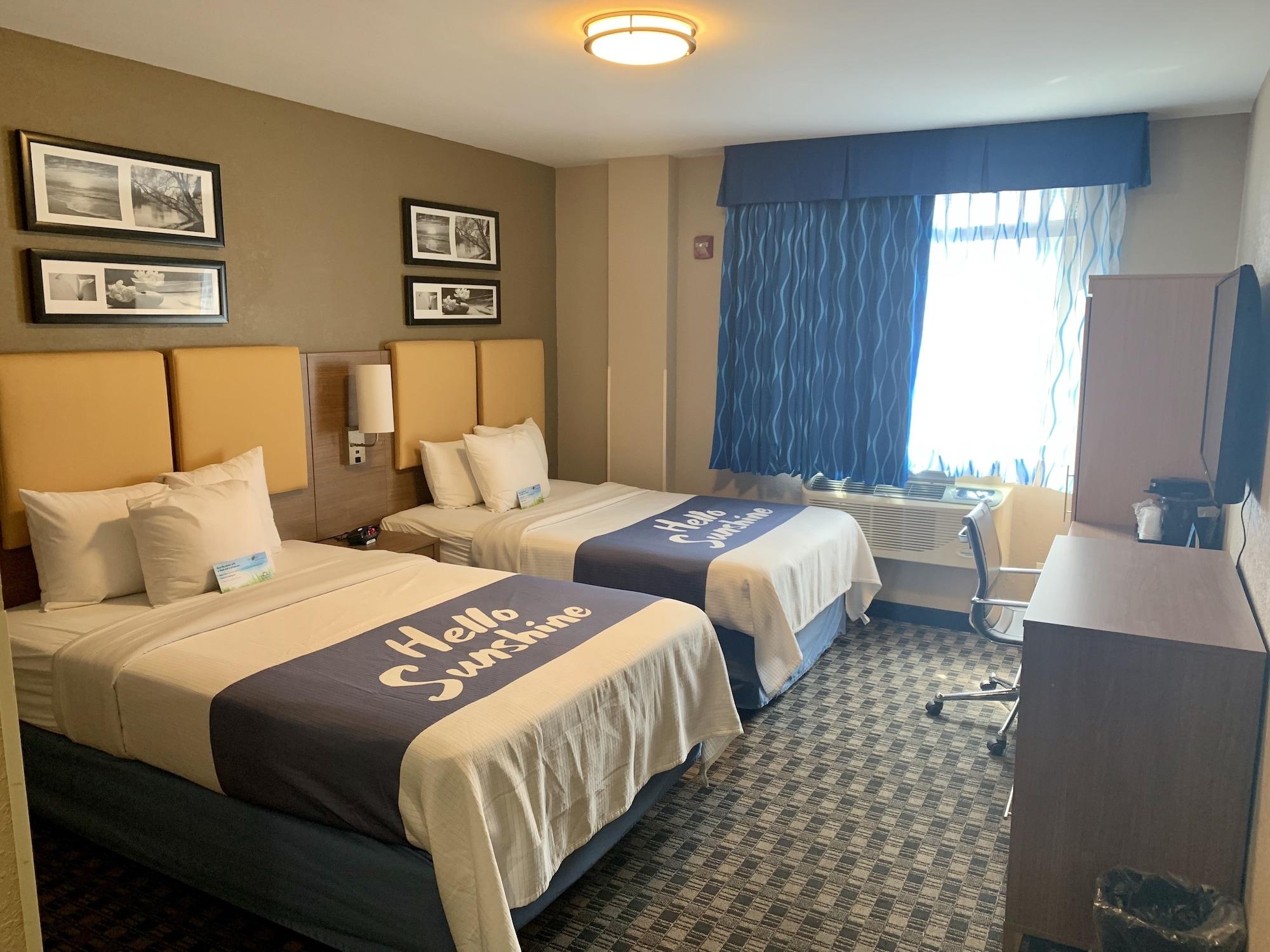 Days Inn By Wyndham Brooklyn Borough Park Nueva York Exterior foto